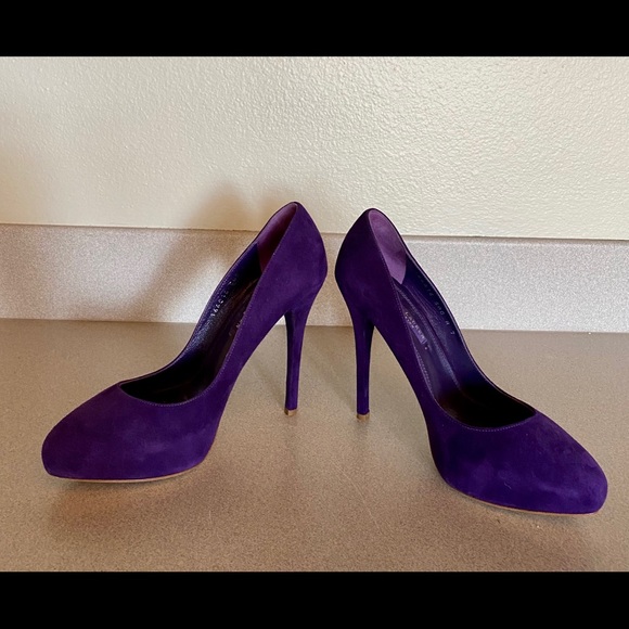 Ralph Lauren PURPLE LABEL Benita Suede Heels - Picture 2 of 4